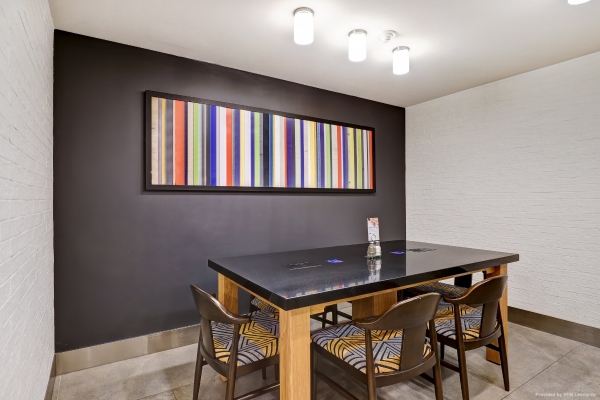 Holiday Inn Express WHITBY OSHAWA